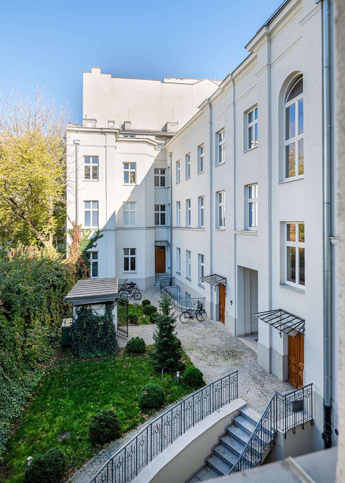 Rentplanet - Kepna * Varsavia